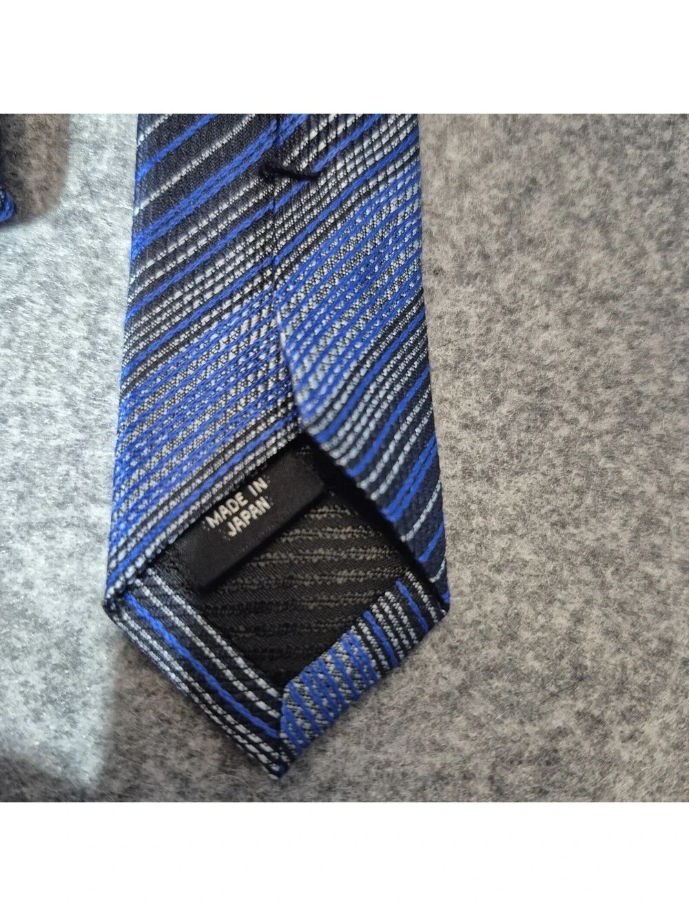 Ertu Silk Necktie Classic Blue-Gray-Black Stripes